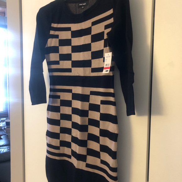 NWT XS Nine West Sweater Dress Black Colorblock - Picture 2 of 5